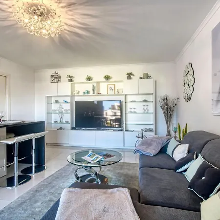Le 4 Mats-2 By Interhome * Frejus